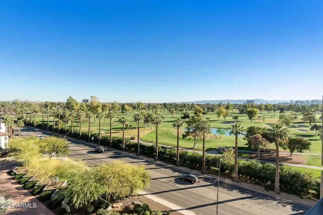 $850,000 | 1040 East Osborn Road, Unit 601, Phoenix, AZ 85014