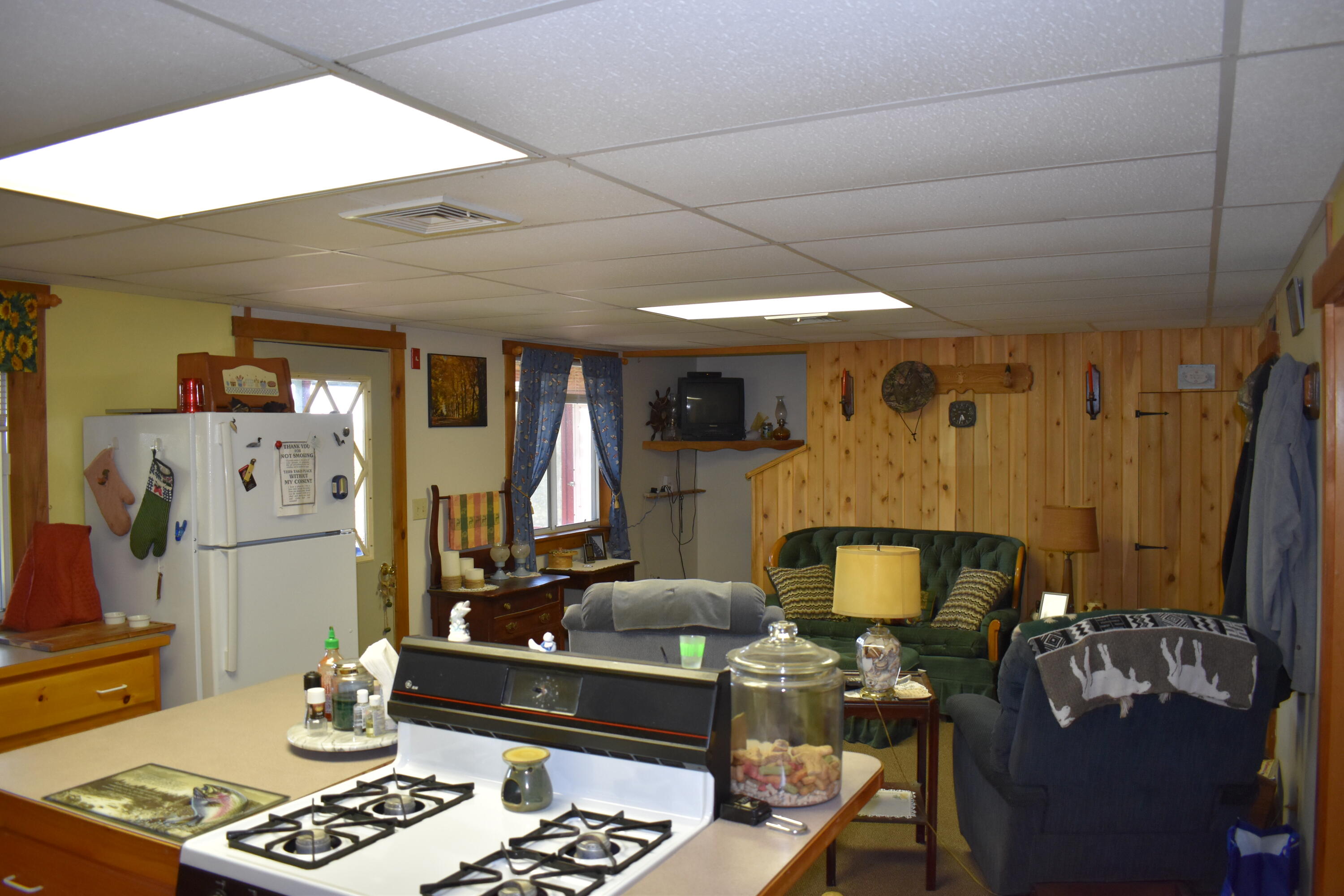198 Bearce Road Lakeville, ME 04487 - Photo 10 of 57 DSC_0087