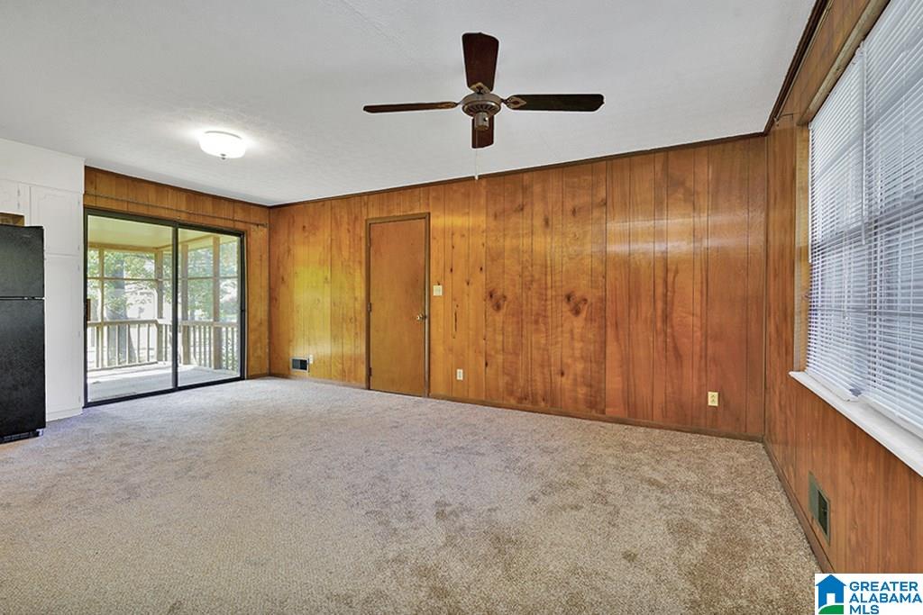 821 9th Street Pleasant Grove, AL 35127 - Photo 2 of 26