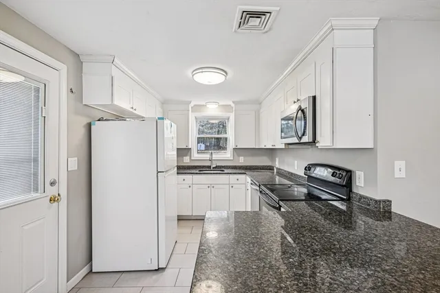 $529,000 | 58 Roberts Road, Bridgewater, MA 02324