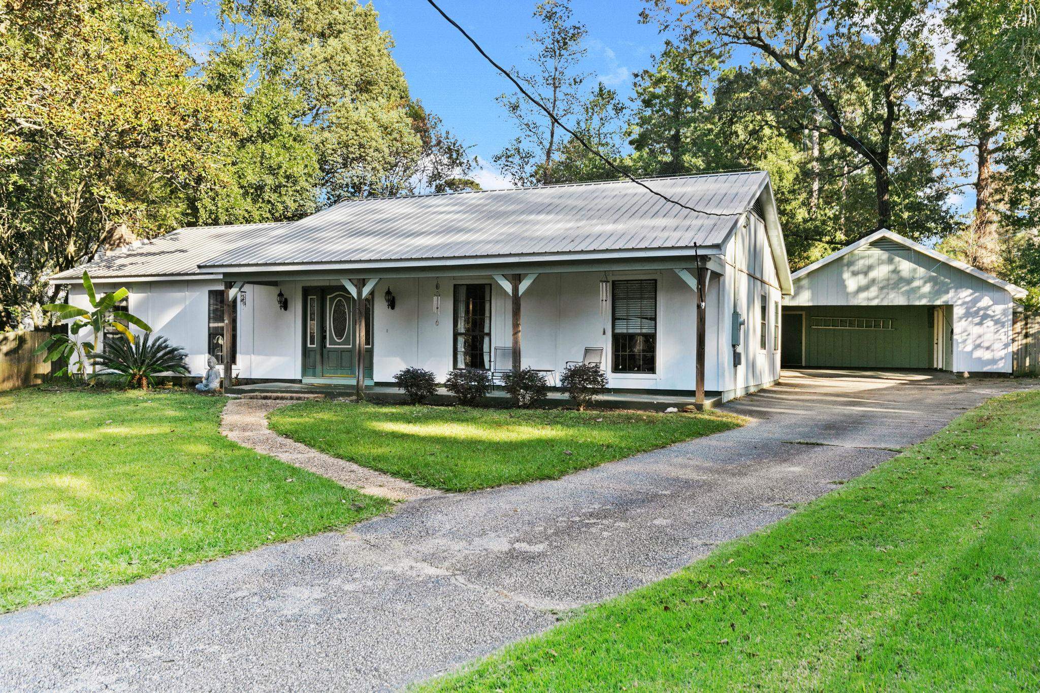 107 Rainer Circle Daphne, AL 36526 - Photo 3 of 31 Front Of Structure