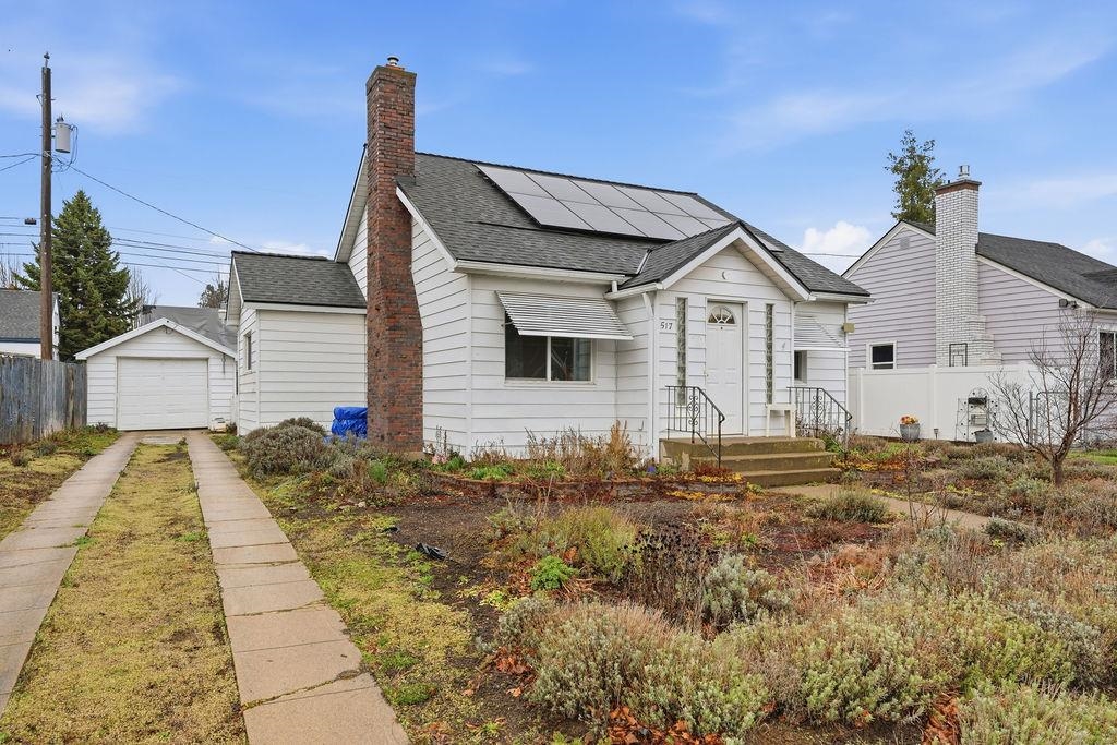 517 East Hoffman Avenue Spokane, WA 99207 - Photo 1 of 28
