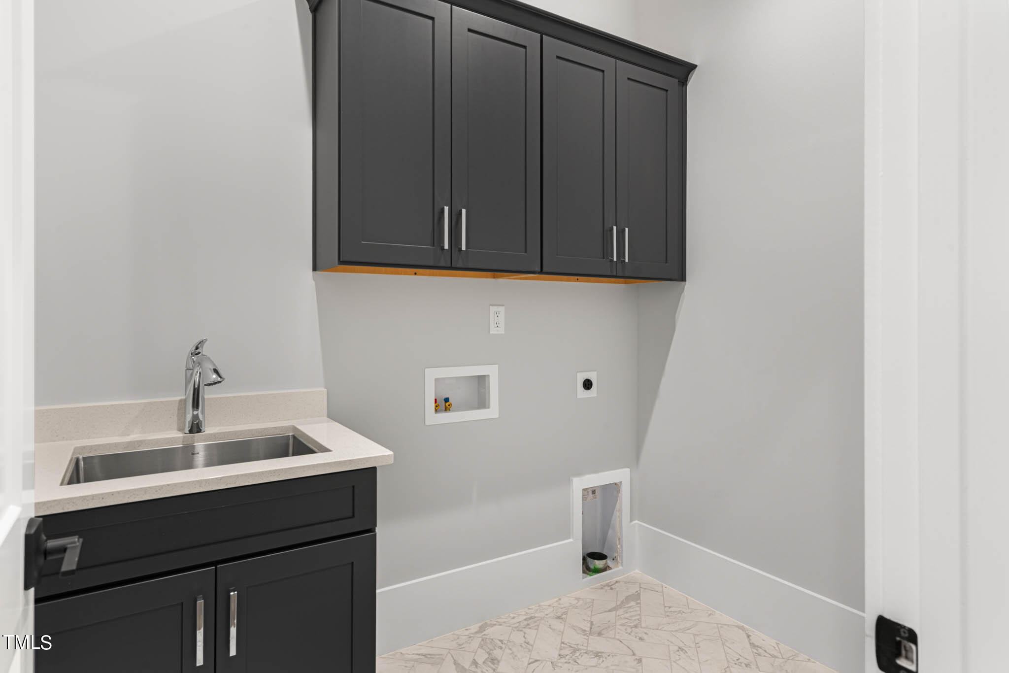 2221 Old Sorrell Road, Unit 4 Apex, NC 27539 - Photo 29 of 55 Chatham Interior-24