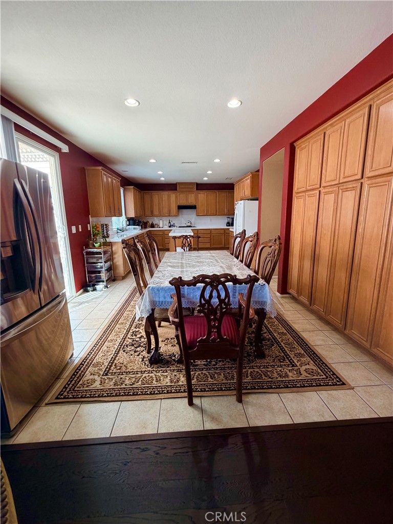 43815 Encanto Way Lancaster, CA 93536 - Photo 5 of 36