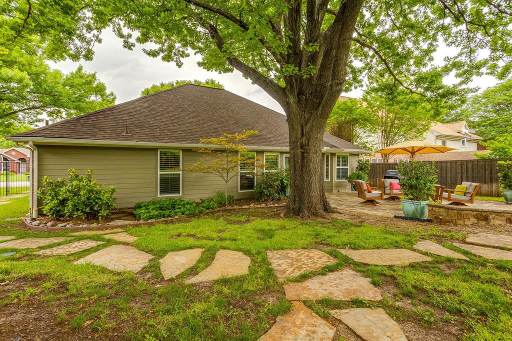 1236 Rio Grande Drive Benbrook, TX 76126 - Photo 31 of 38