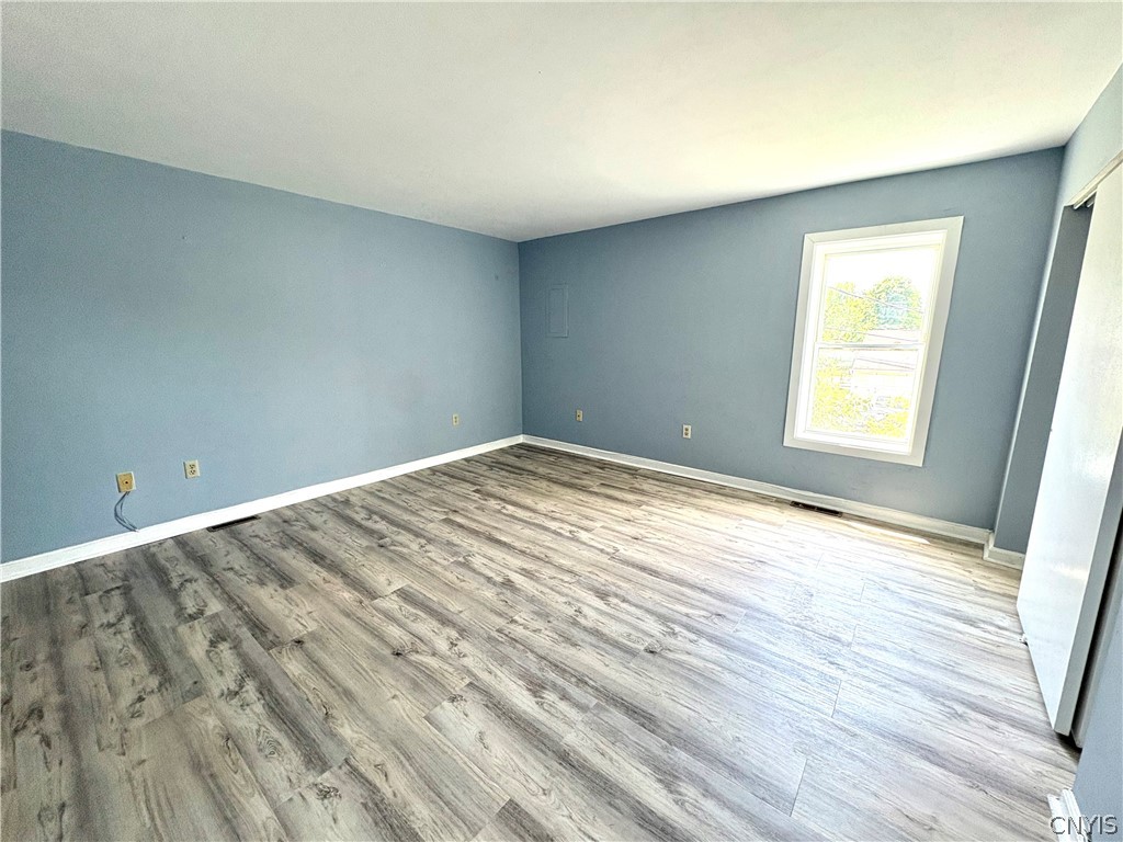 17 Cottage Street Auburn, NY 13021 - Photo 8 of 11
