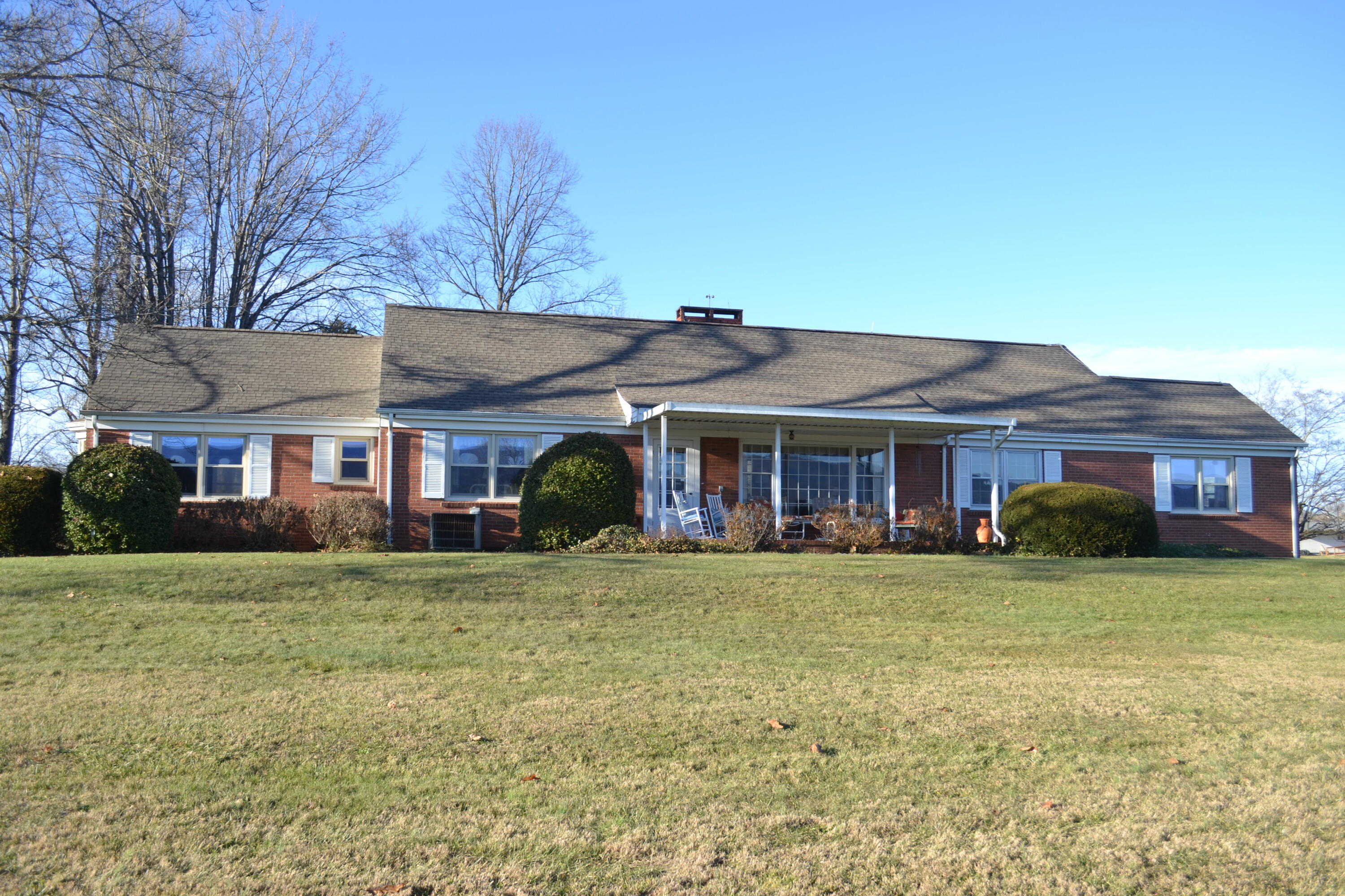 335 Green Road Bristol, TN 37620 - Photo 25 of 45 DSC_7972