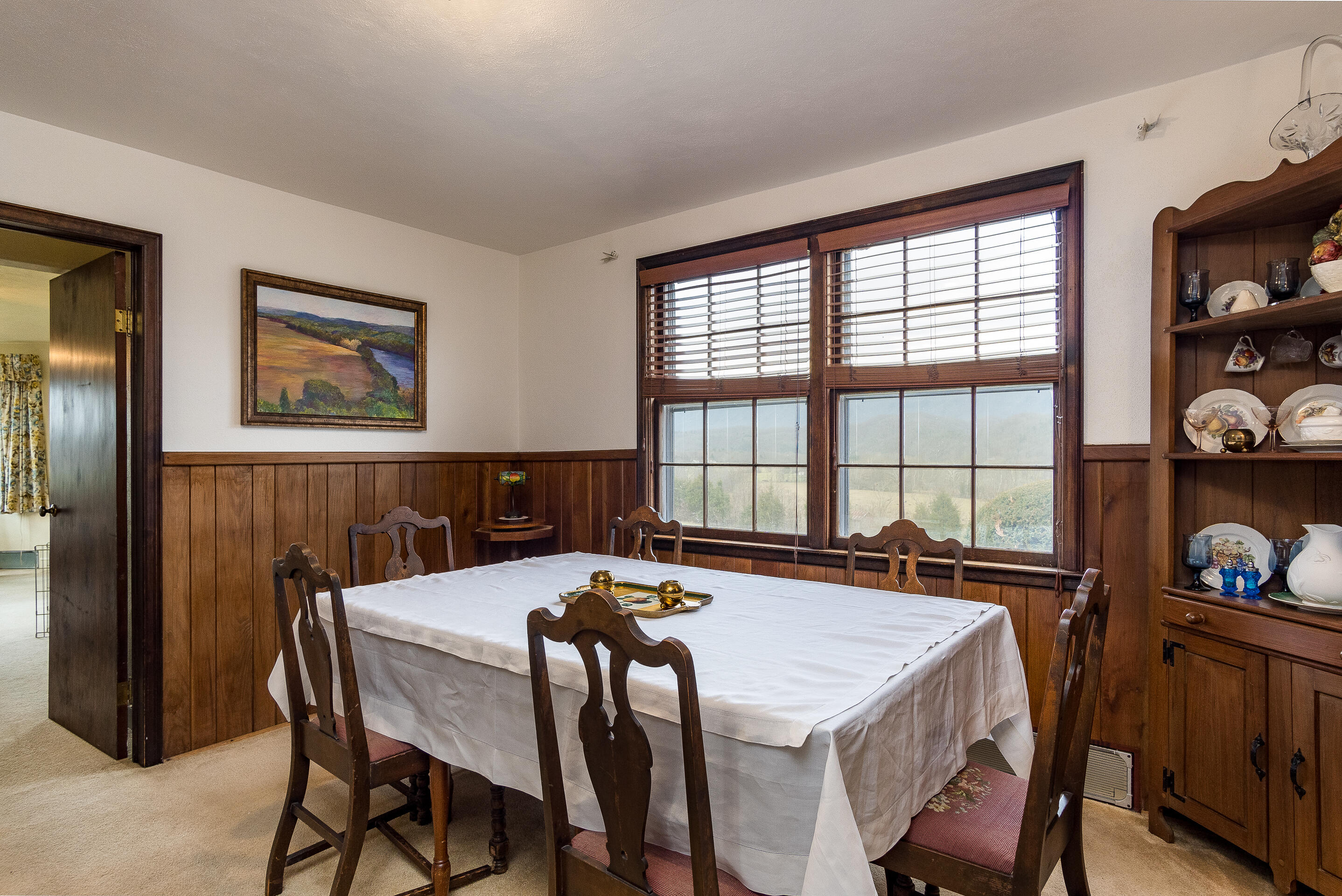335 Green Road Bristol, TN 37620 - Photo 39 of 45 interior-9
