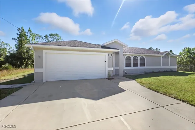 $380,000 | 912 Lincoln Avenue, Lehigh Acres, FL 33972