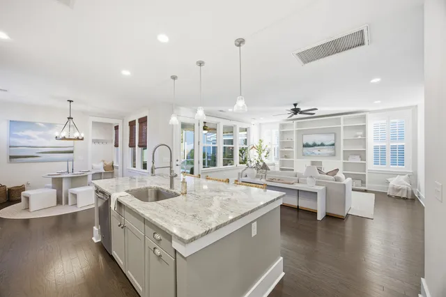 $535,000 | 236 Oak View Way, Summerville, SC 29483