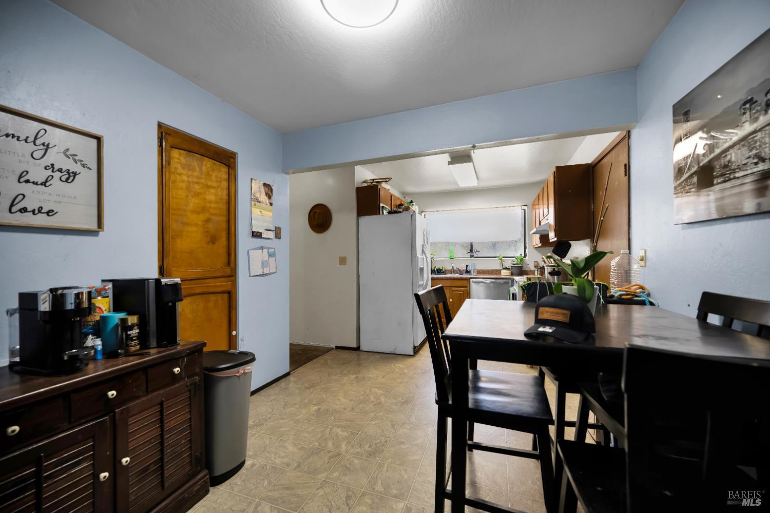 25248 Robinson Road Willits, CA 95490 - Photo 29 of 54 Gallery Image 29