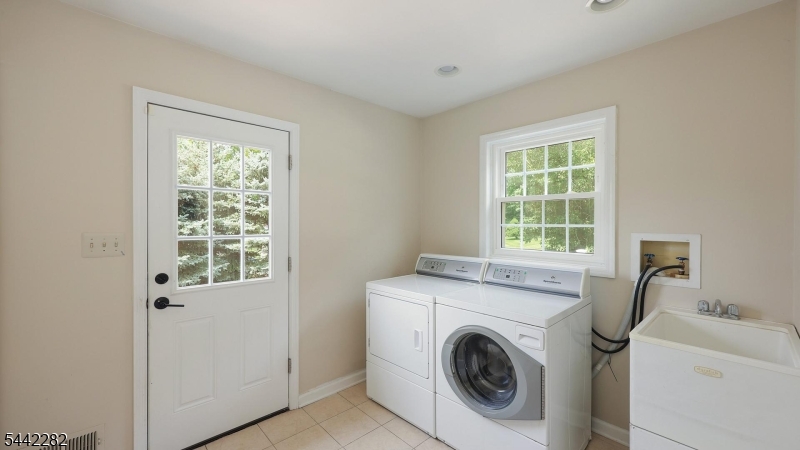 2101 Arbor Way Bridgewater, NJ 08836 - Photo 23 of 47
