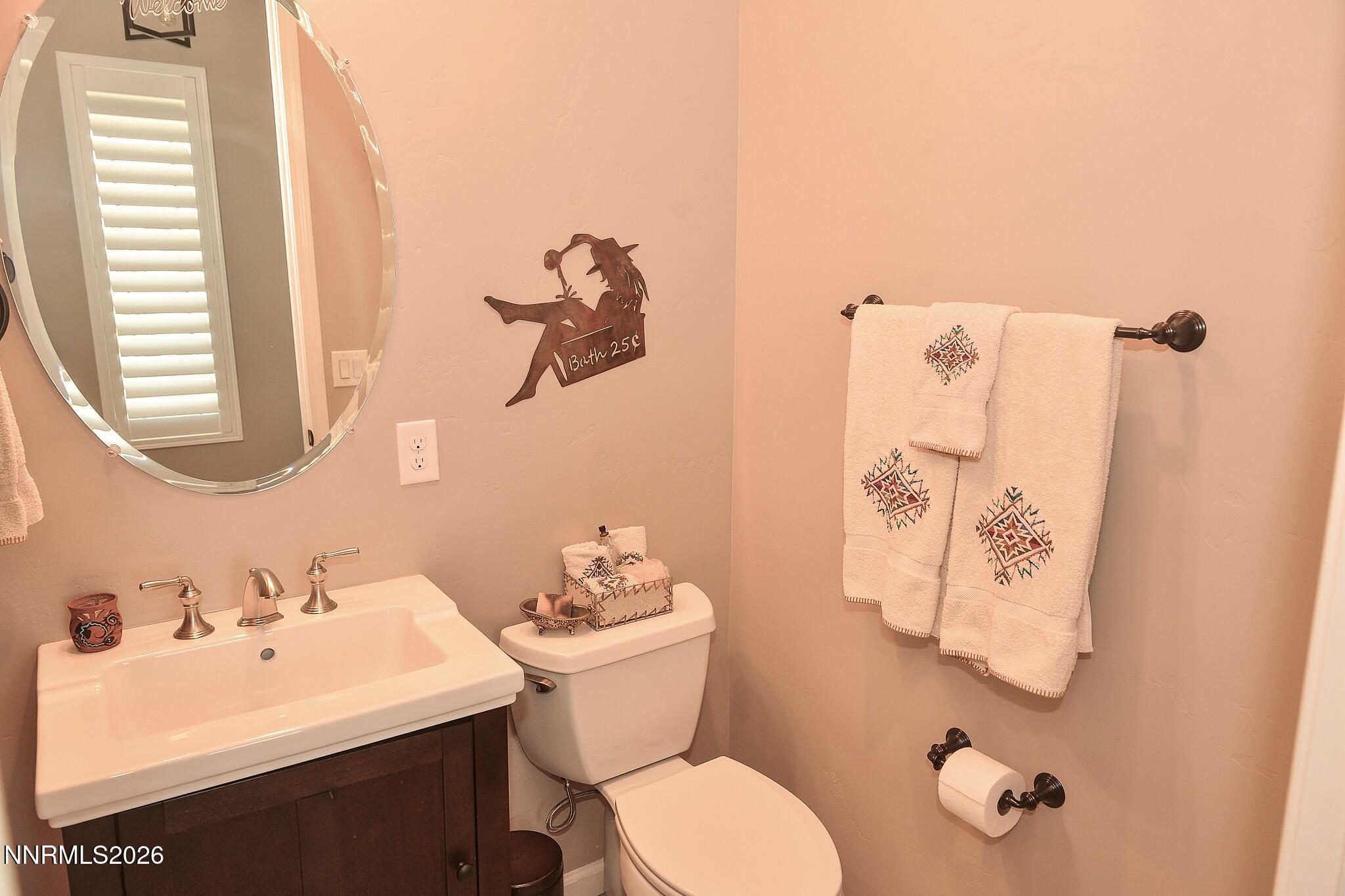 2300 Maximus Lane Reno, NV 89521 - Photo 30 of 44 Hall Bath