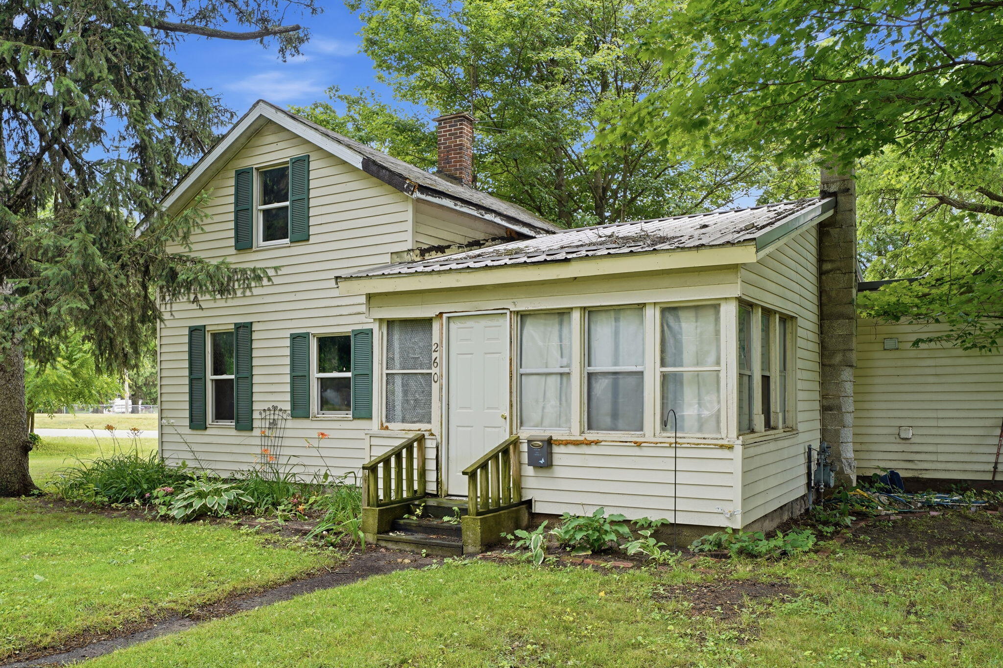 260 Florence Road Constantine, MI 49042 - Photo 2 of 25 2-web-or-mls-DSC07225 Matthew Zoet