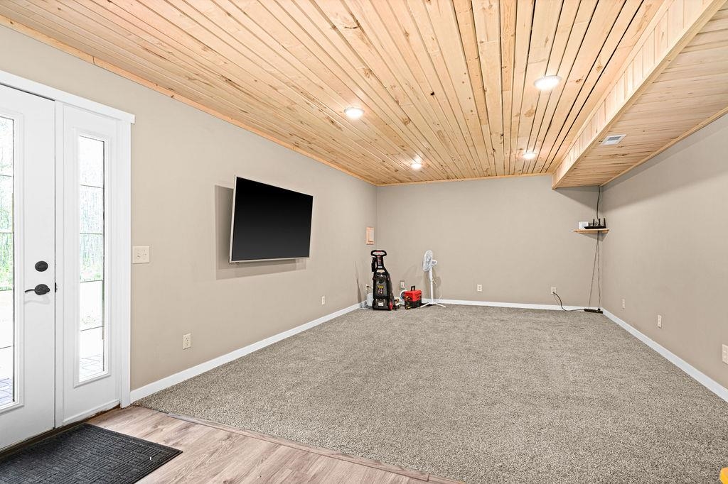 5380 West Arrowhead Road Hermantown, MN 55811 - Photo 29 of 40 Lower level - walk out to the backyard