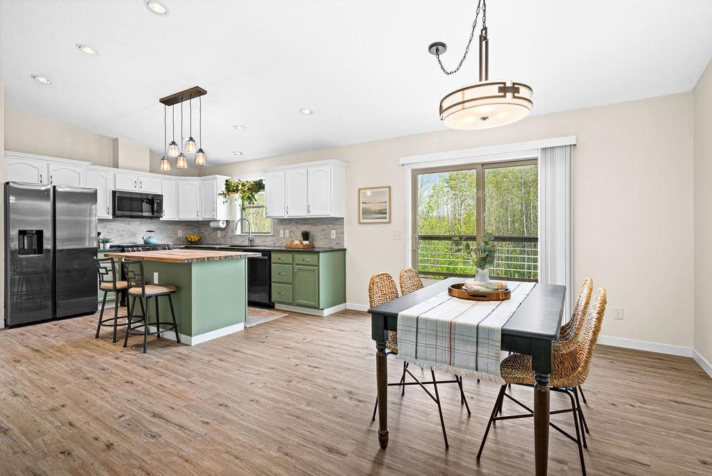 5380 West Arrowhead Road Hermantown, MN 55811 - Photo 5 of 40 Open Kitchen/Dining