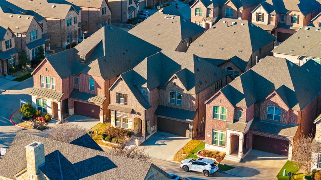 5417 Harbour Road Richardson, TX 75082 - Photo 23 of 23 an aerial view of a house with swimming pool and porch