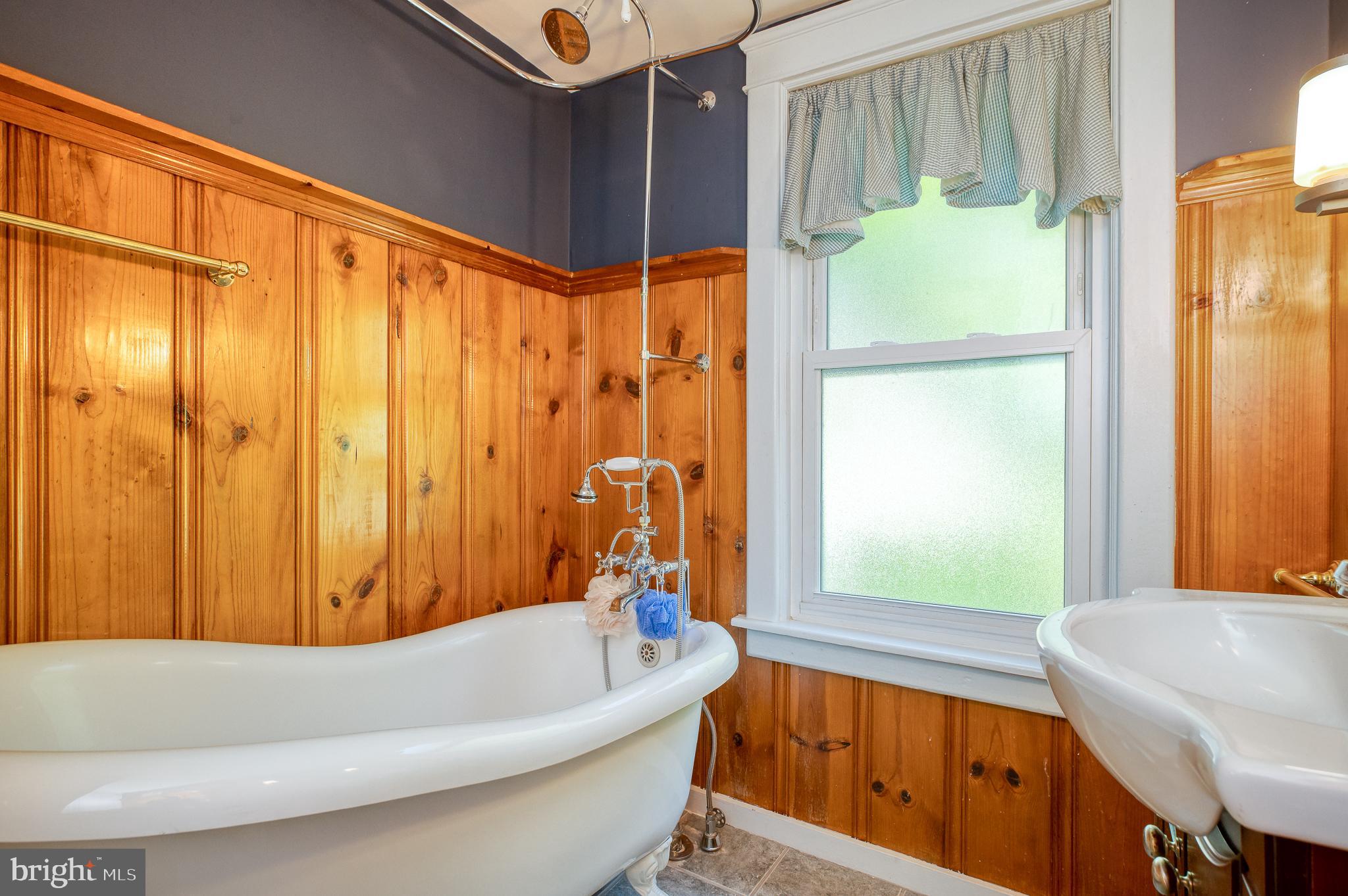 1921 Monkton Road Monkton, MD 21111 - Photo 54 of 77 Hall Bathroom- Original Soaking Tub