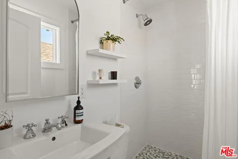 $1,079,000 | 1012 Dexter Street, Los Angeles, CA 90042