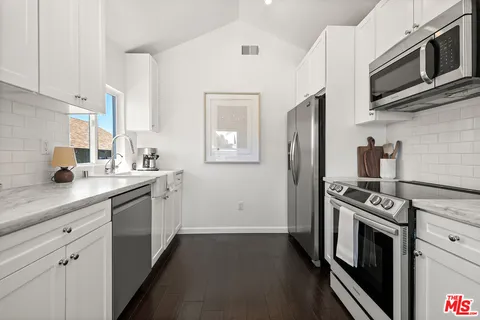 $1,079,000 | 1012 Dexter Street, Los Angeles, CA 90042