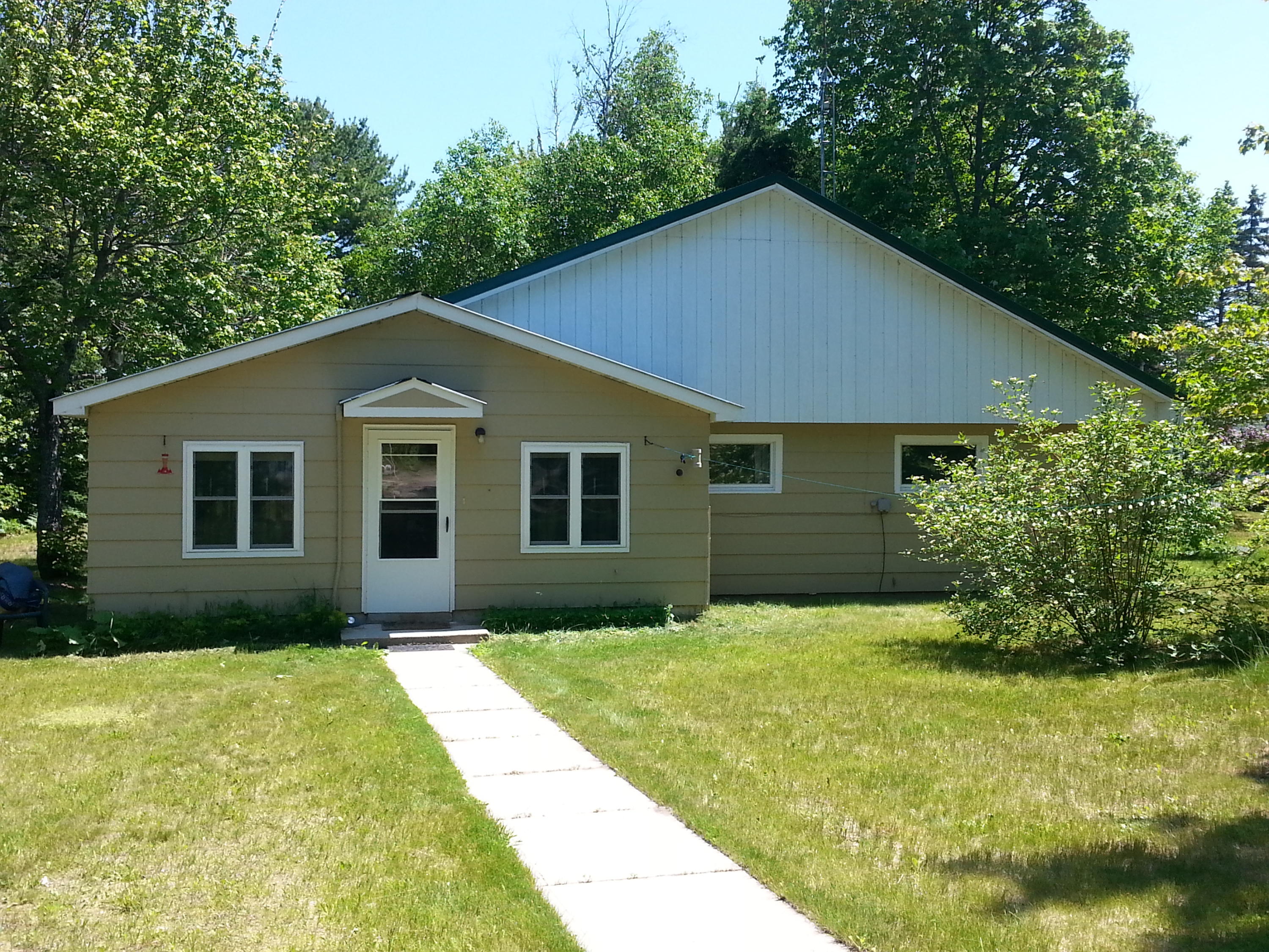 8384 North Whitefish Point Road Paradise, MI 49768 - Photo 1 of 33 Gallery Image 1