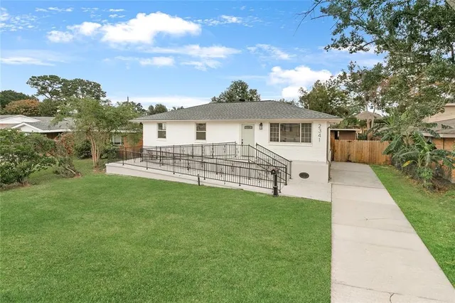 $1,900 | 2341 Minnesota Avenue, Metairie, LA 70003