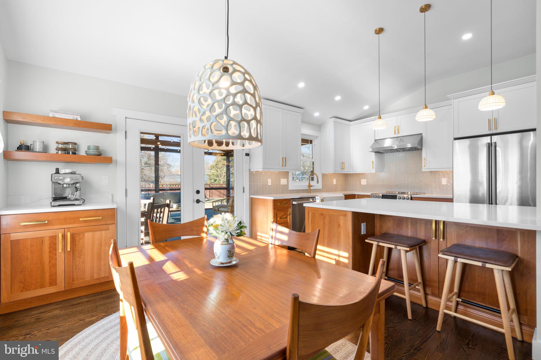 102 Sycamore Road Severna Park, MD 21146 - Photo 13 of 60