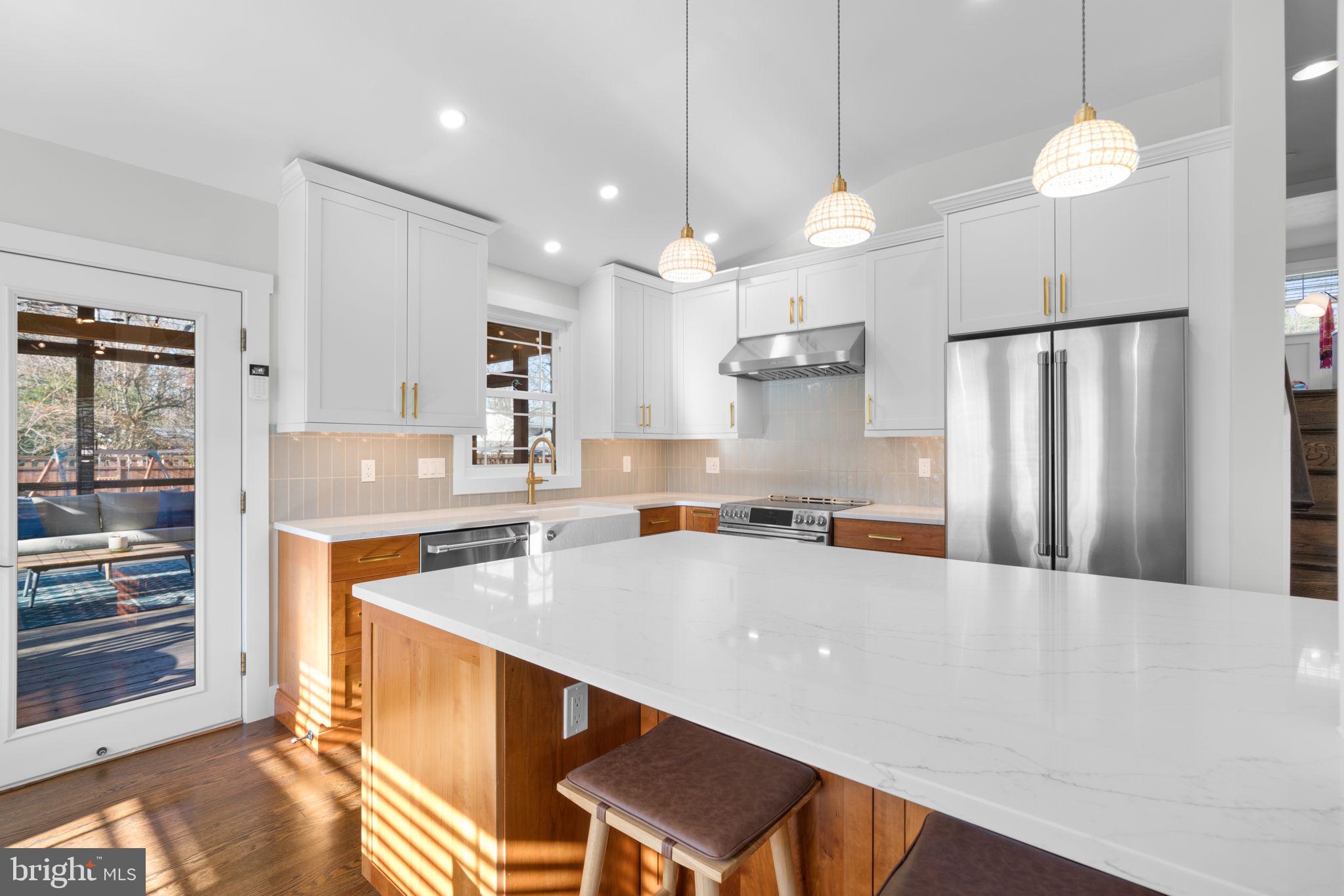 102 Sycamore Road Severna Park, MD 21146 - Photo 15 of 60