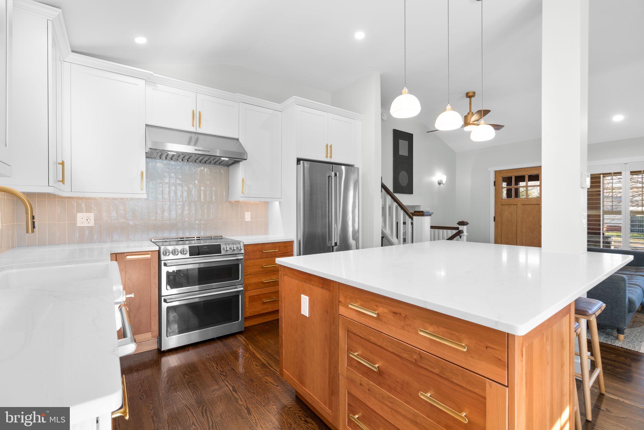 102 Sycamore Road Severna Park, MD 21146 - Photo 17 of 60