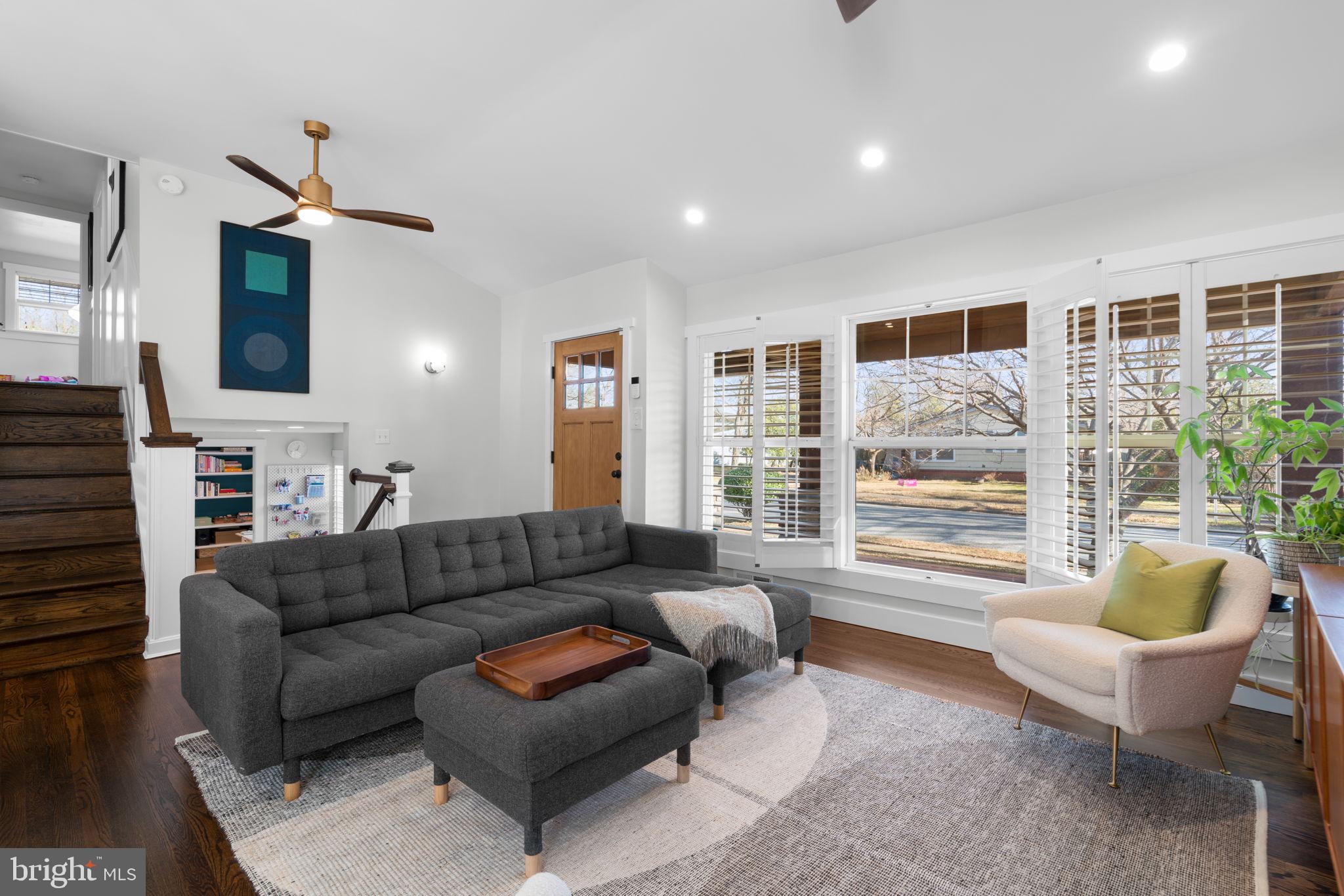 102 Sycamore Road Severna Park, MD 21146 - Photo 8 of 60