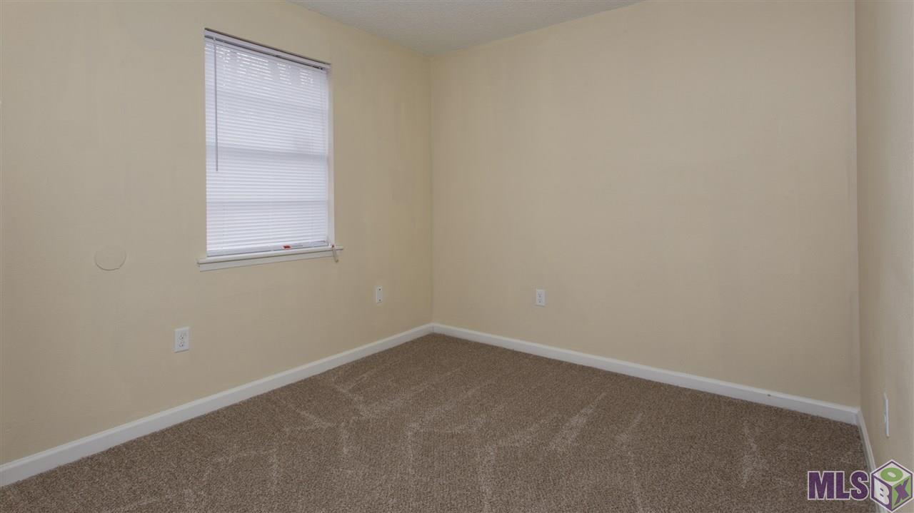 15336 Jester Avenue Baton Rouge, LA 70816 - Photo 11 of 17 Gallery Image 11