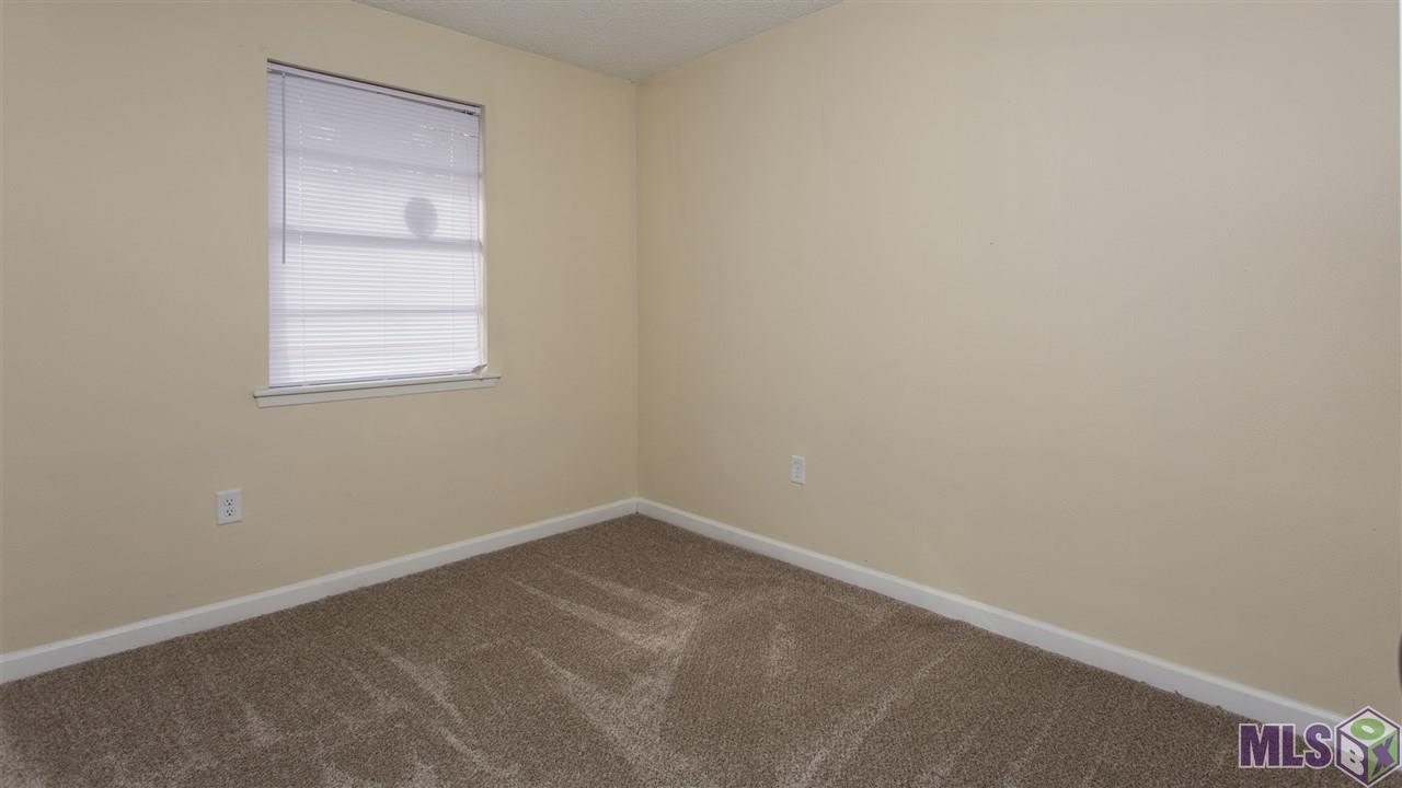 15336 Jester Avenue Baton Rouge, LA 70816 - Photo 10 of 17 Gallery Image 10