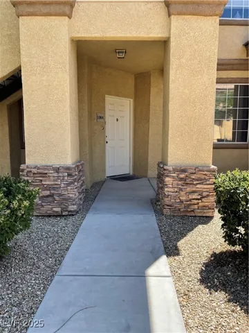 $1,620 | 9901 Trailwood Drive, Unit 1064, Las Vegas, NV 89134