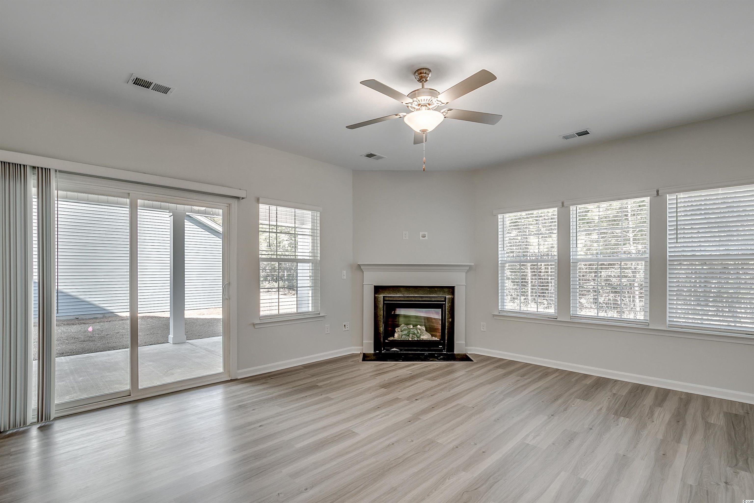 525 Canborough Lane Murrells Inlet, SC 29576 - Photo 8 of 40 Gallery Image 8