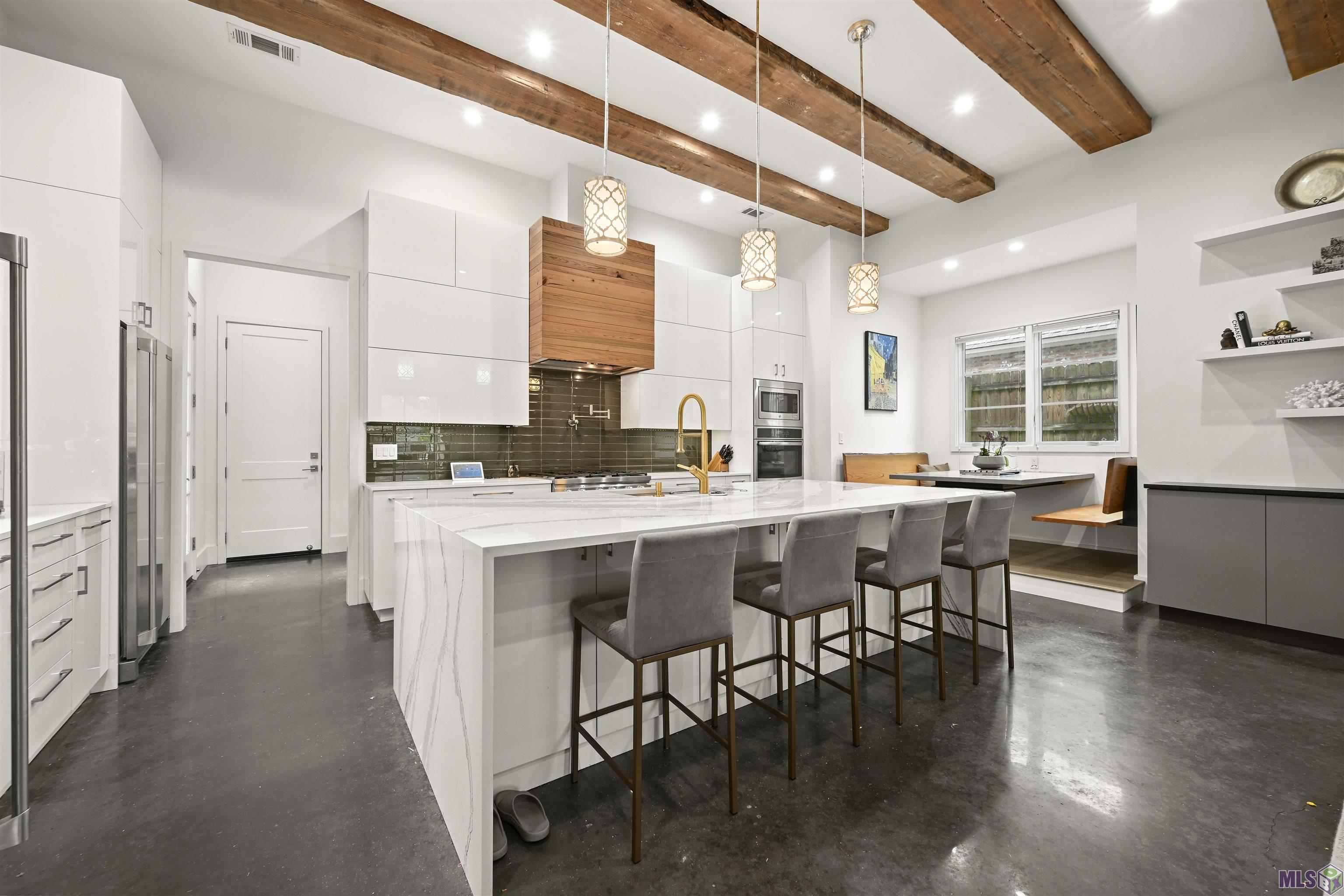 9339 Pieta Lane Baton Rouge, LA 70809 - Photo 3 of 52