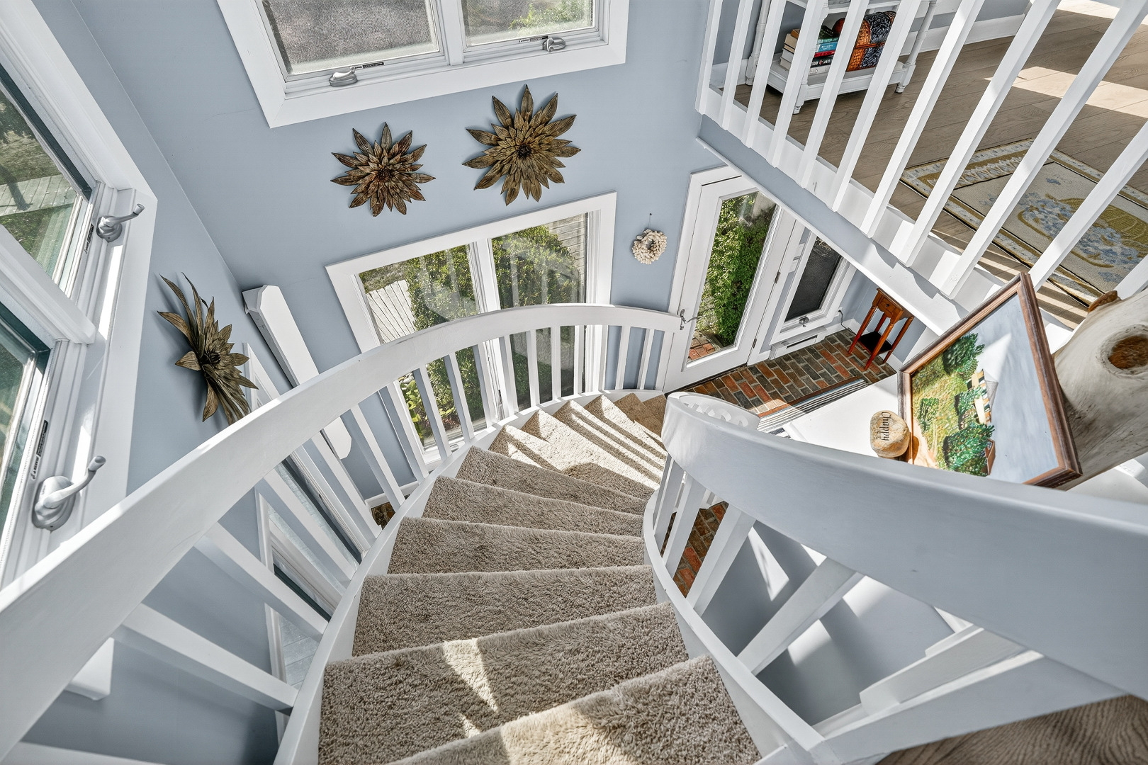 76 Washque Avenue Edgartown, MA 02539 - Photo 31 of 50 a view of an entryway