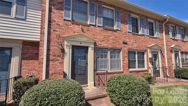 $1,600 | 6314 Old Pineville Road, Unit B, Charlotte, NC 28217