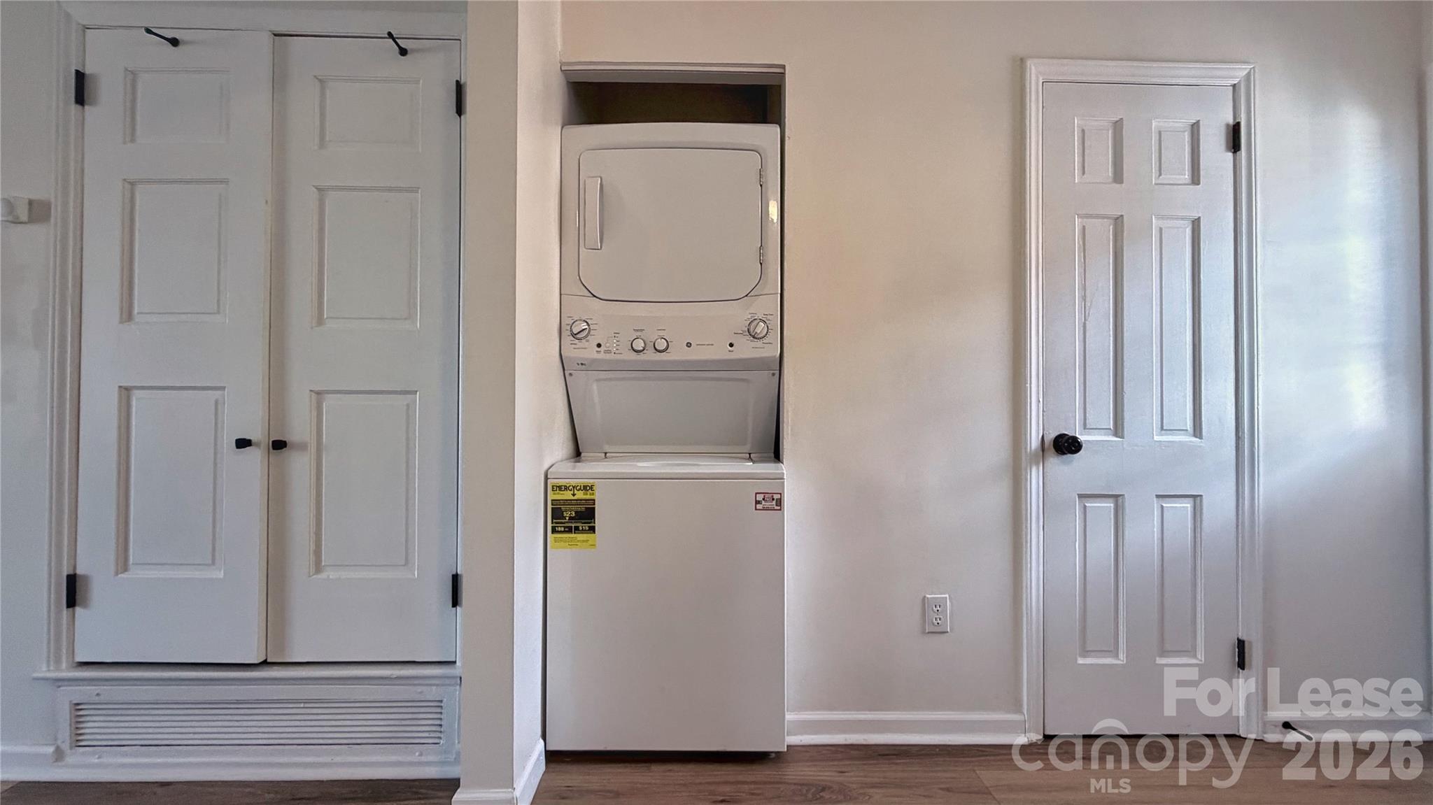 6314 Old Pineville Road, Unit B Charlotte, NC 28217 - Photo 8 of 12