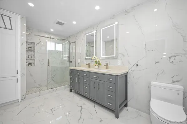 $6,800 | 85-16 Abingdon Road | Kew Gardens