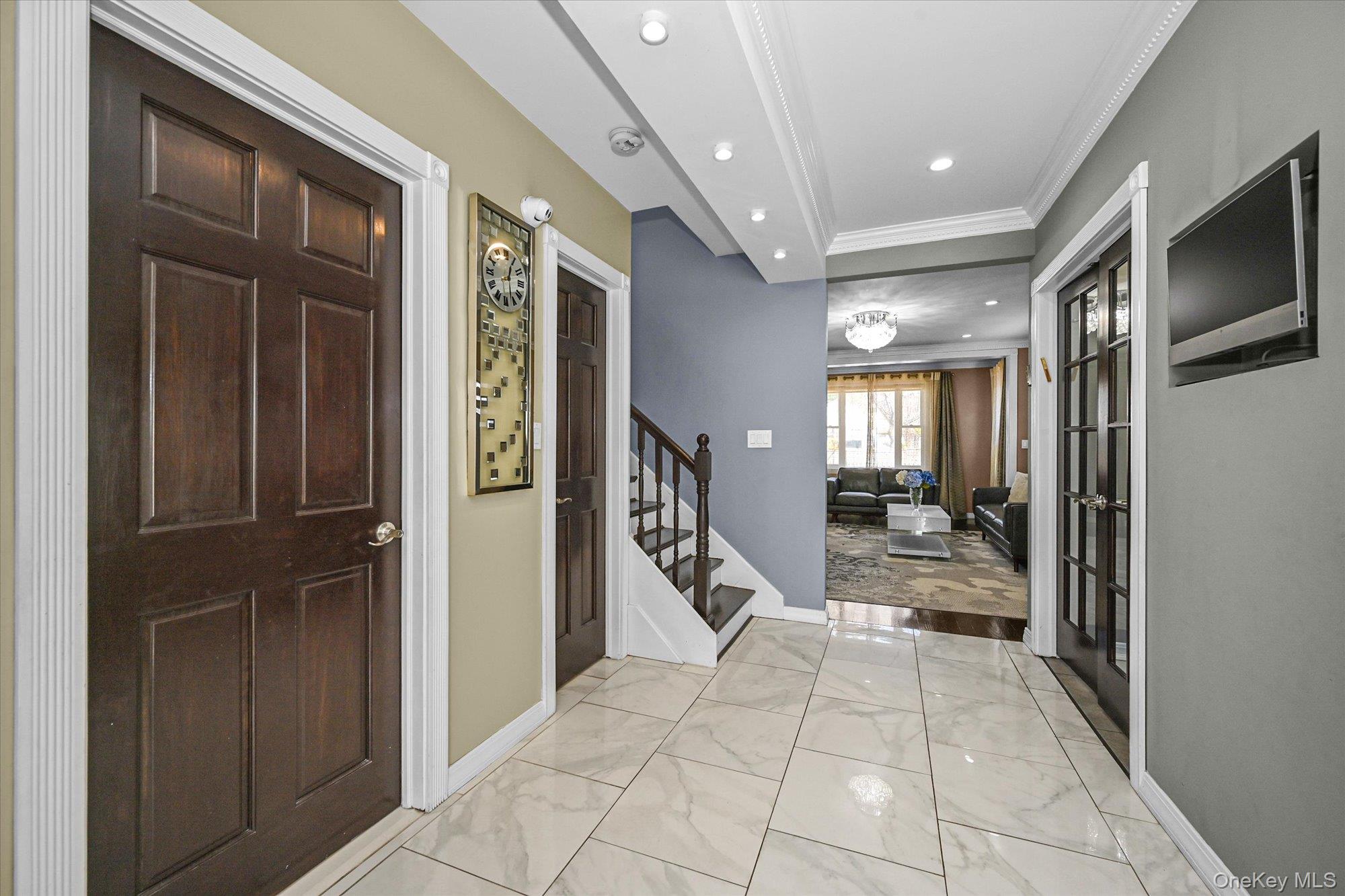 85-16 Abingdon Road Queens, NY 11415 - Photo 2 of 22