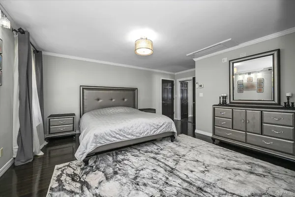 $6,800 | 85-16 Abingdon Road | Kew Gardens
