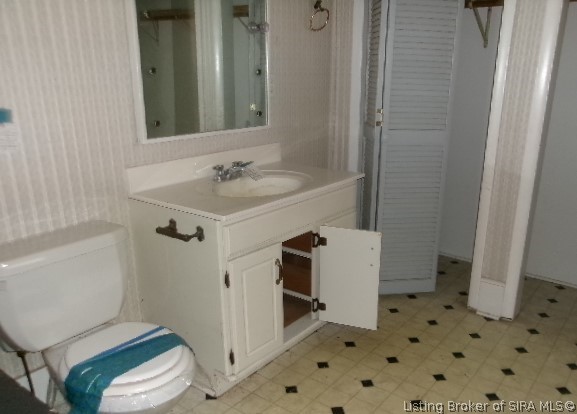 1022 Lincoln Avenue Bedford, IN 47421 - Photo 14 of 16