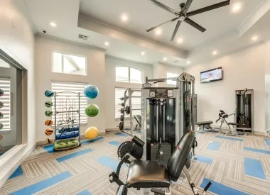 901 Fm 517 Road West, Unit 422 Dickinson, TX 77539 - Photo 22 of 26 $750 off of move in cost on select units