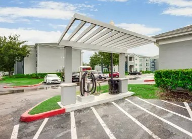 901 Fm 517 Road West, Unit 422 Dickinson, TX 77539 - Photo 25 of 26 $750 off of move in cost on select units