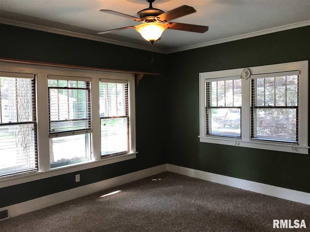 3216 15th Street Moline, IL 61265 - Photo 8 of 20