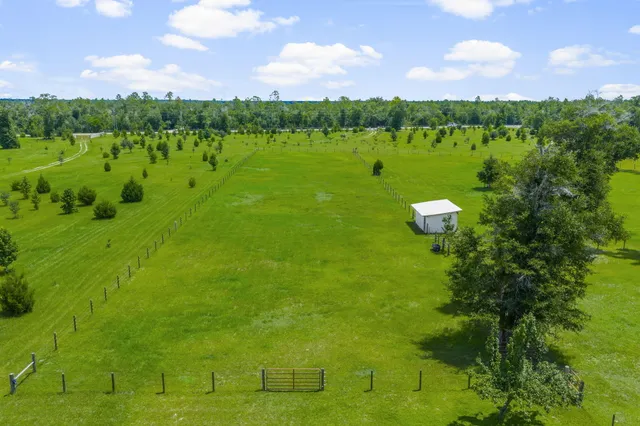 $1,995,000 | 13935 Blue Springs Road, Youngstown, FL 32466