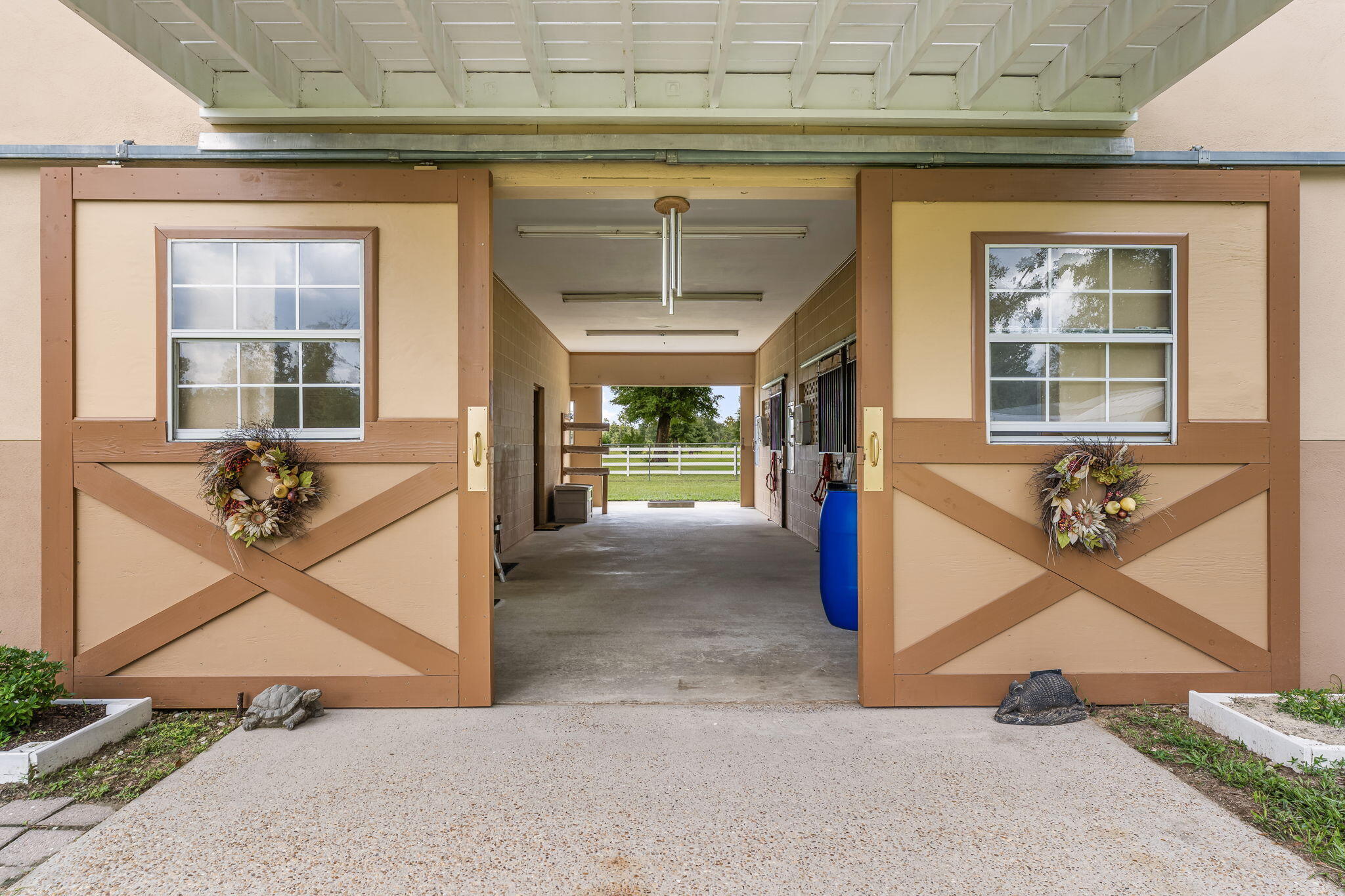 13935 Blue Springs Road Youngstown, FL 32466 - Photo 61 of 142 61-web-or-mls-BARN-11