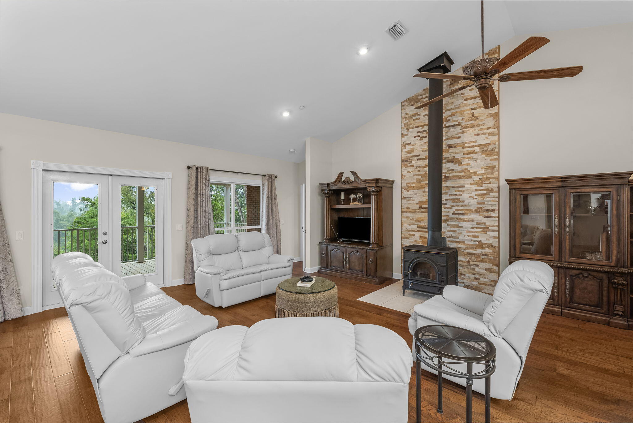 13935 Blue Springs Road Youngstown, FL 32466 - Photo 8 of 142 8-web-or-mls-HOUSE-16