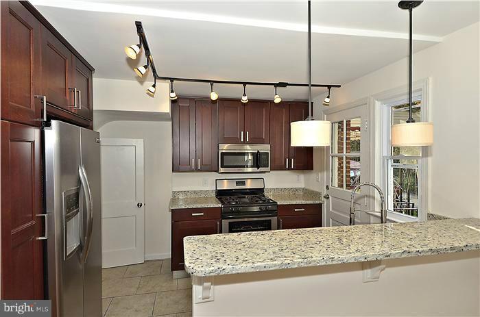 1907 Ridge Place Southeast Washington, DC 20020 - Photo 2 of 13 Kitchen