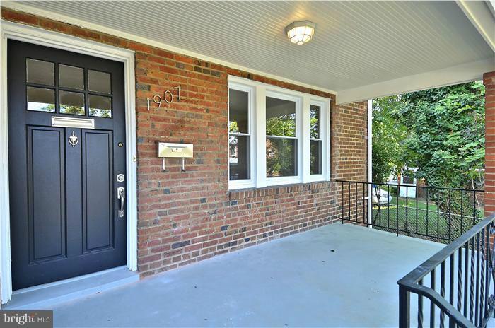 1907 Ridge Place Southeast Washington, DC 20020 - Photo 4 of 13 Exterior (Front)